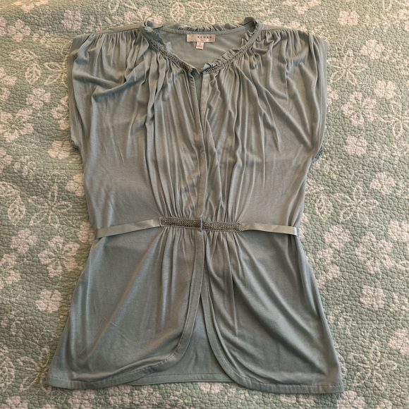 Elegant Blue Women's Top - Picture 1 of 5